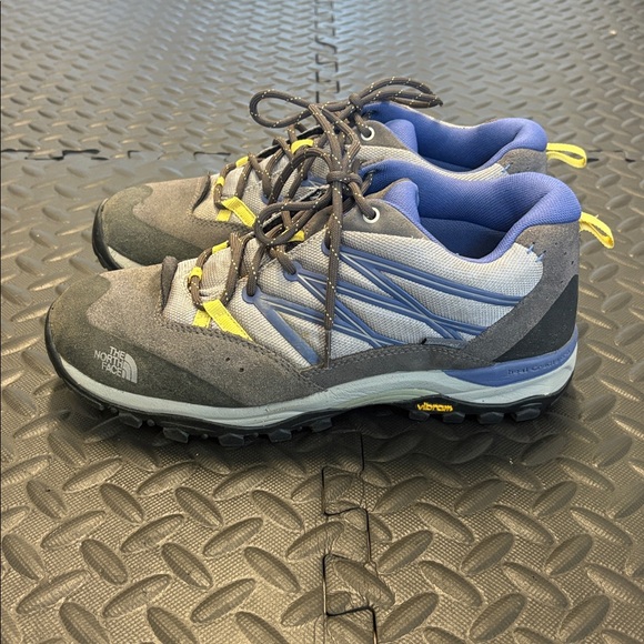 The North Face Heel Cradle PRO Women’s Hiking Shoes Vibram sole Size 8.5 - Picture 4 of 10